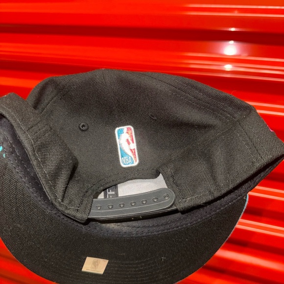 Miami Heat Miami Vice Summer Nights Script SnapBack Cap New era - Picture 4 of 4